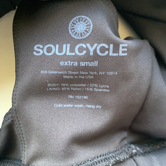 Soulcycle Black Silver Grommets Sports Bra Sz Xs - Picture 4 of 5